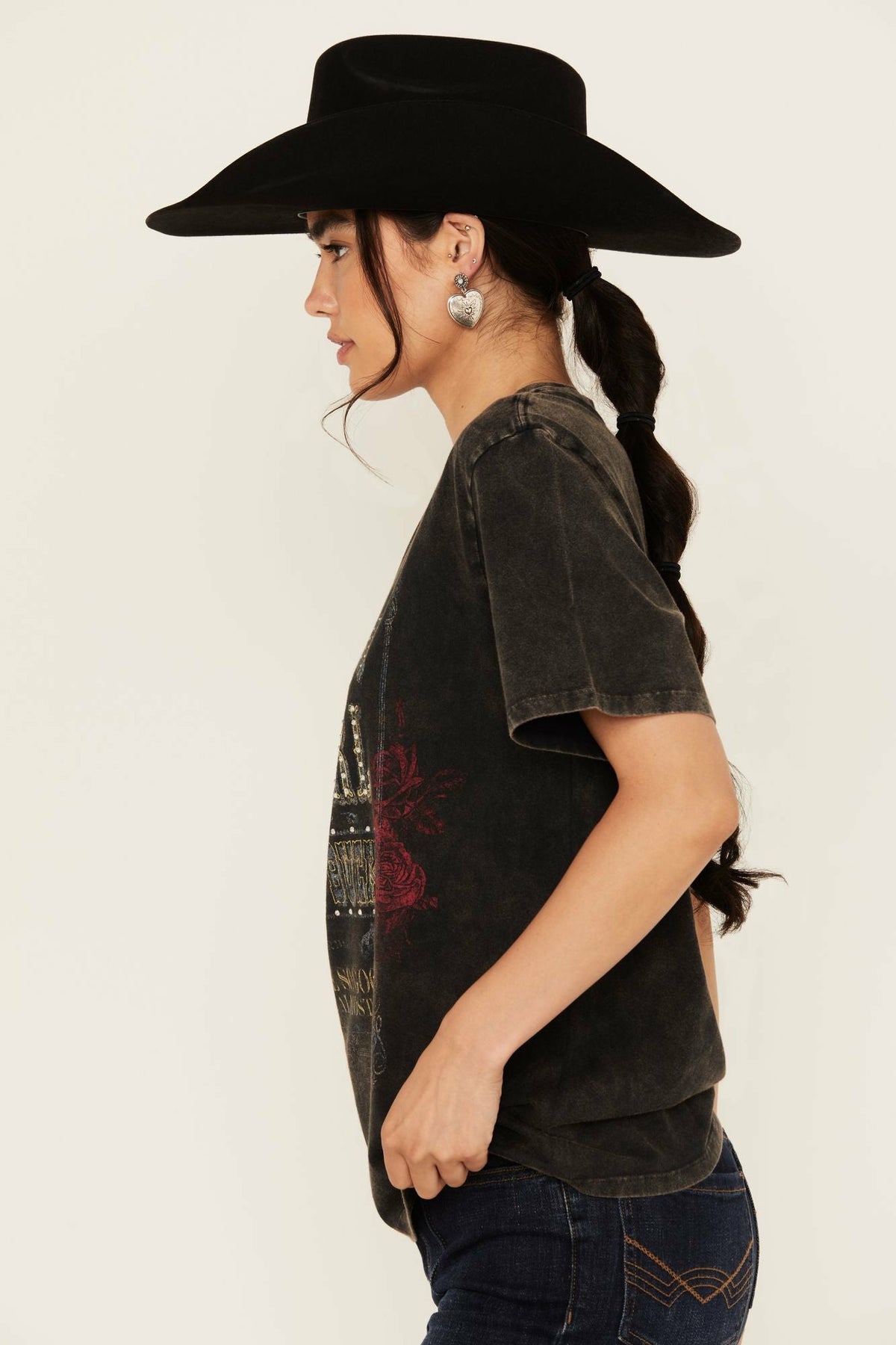 Idyllwind Women | Ride 'Em Cowgirl Short Sleeve Graphic Tee
