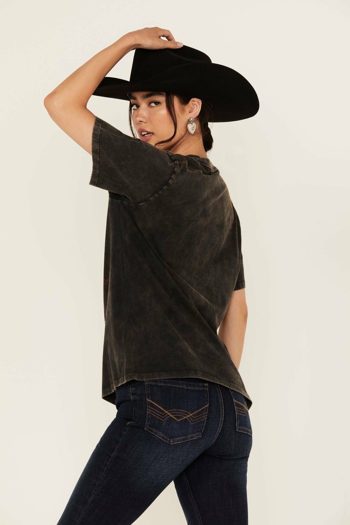Idyllwind Women | Ride 'Em Cowgirl Short Sleeve Graphic Tee