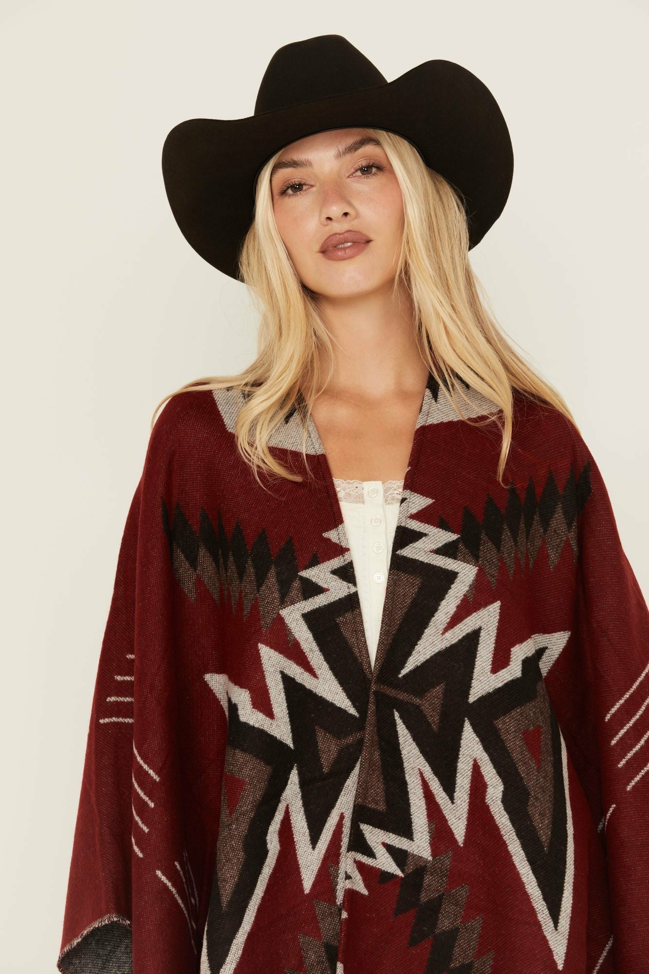 Idyllwind Women | McDowell Southwestern Print Reversible Fringe Shawl