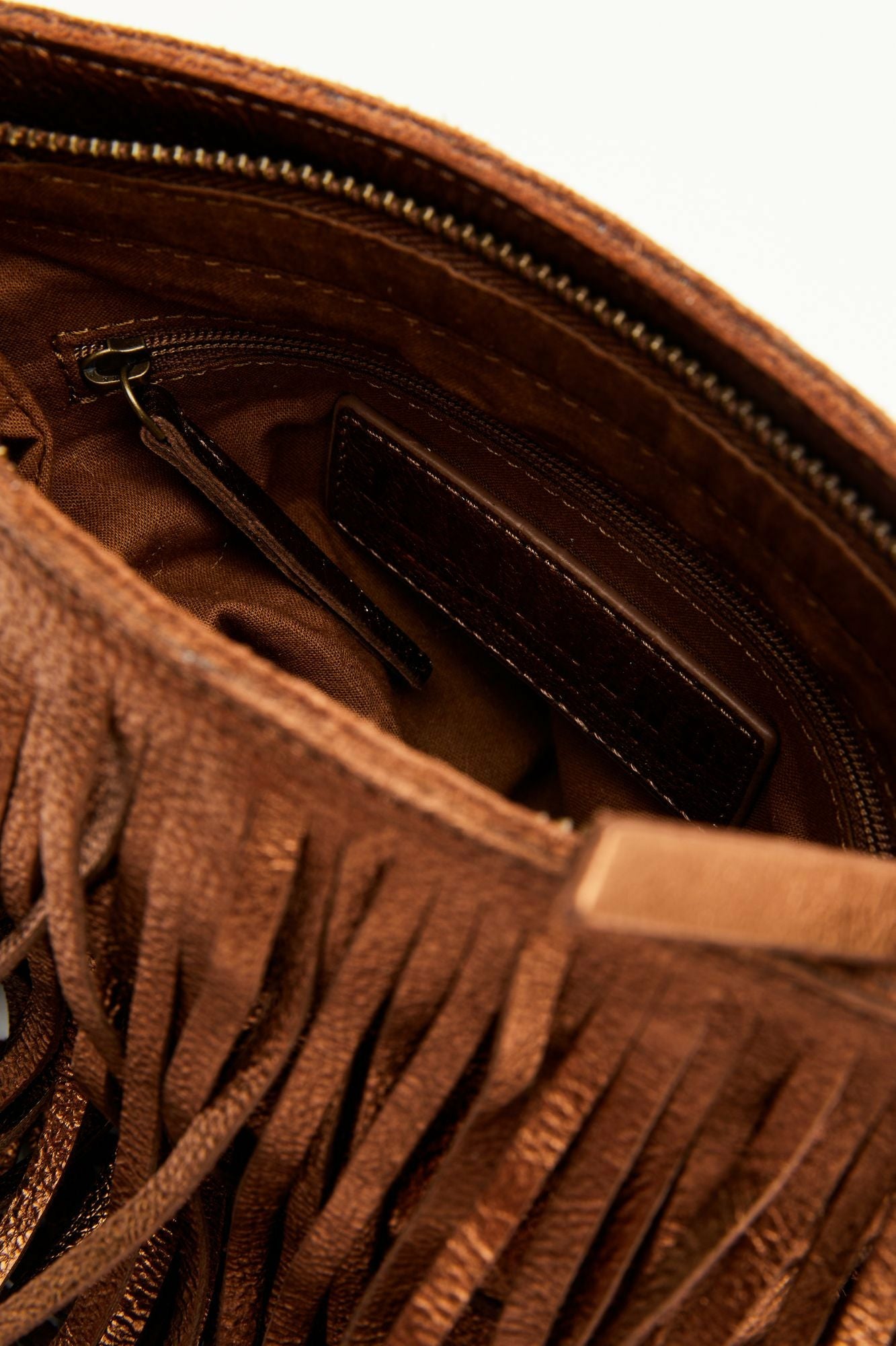 Idyllwind Women | Camarillo Metallic Fringe Suede Crossbody Bag