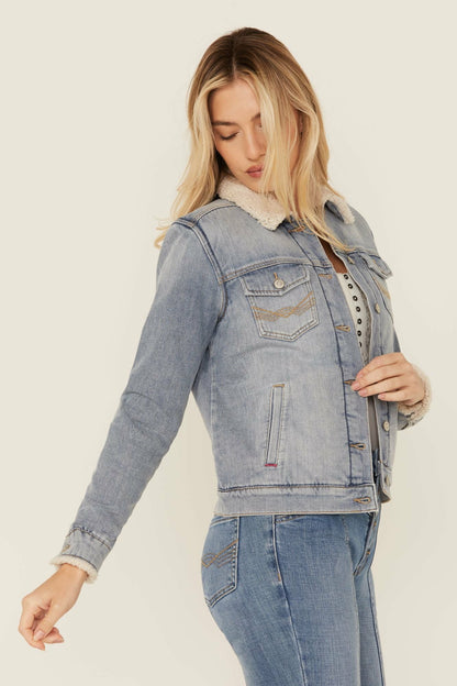 Idyllwind Women | Edgewood Sherpa Lined Denim Jacket