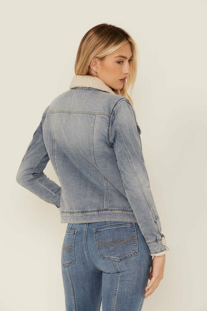 Idyllwind Women | Edgewood Sherpa Lined Denim Jacket