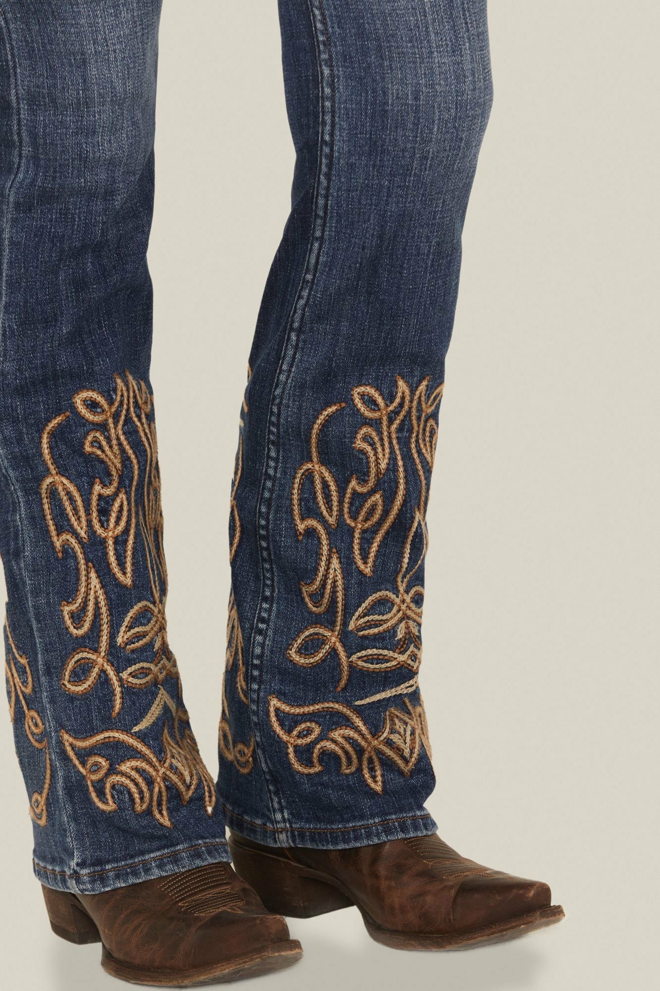 Idyllwind Women | Hawkins Dark Wash Rebel Mid Rise Boot Stitch Super Stretch Denim Jeans
