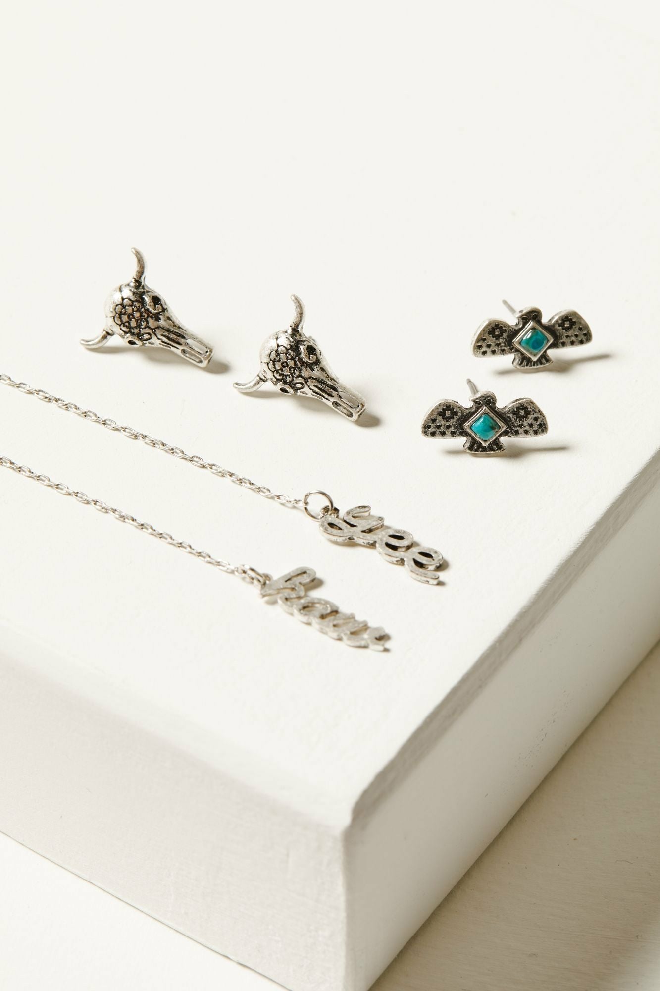 Idyllwind Women | Threaders Hallbrook Earring Set - 6 Piece
