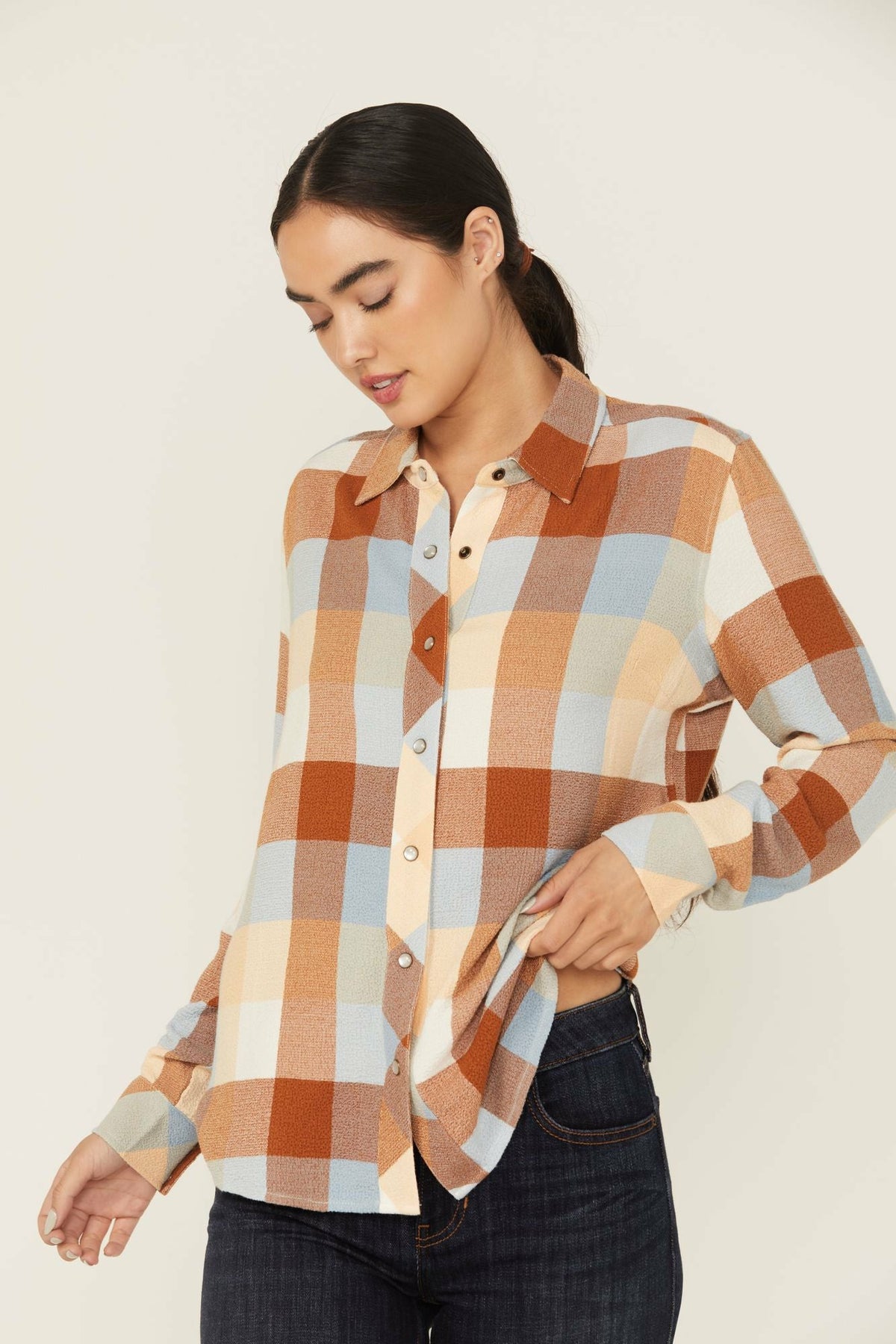 Idyllwind Women | Coppell Plaid Print Long Sleeve Snap Western Shirt
