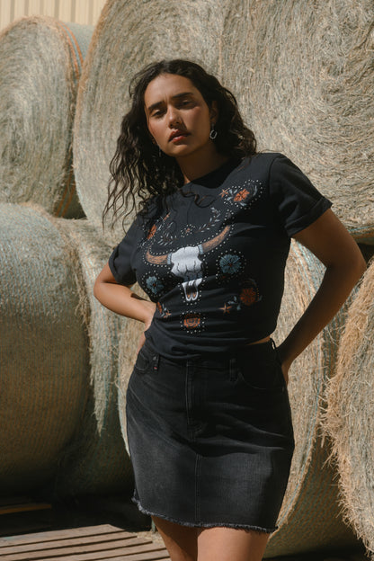 Idyllwind Women | Studded Bull Skull Short Sleeve Graphic Tee