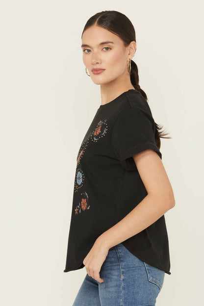 Idyllwind Women | Studded Bull Skull Short Sleeve Graphic Tee