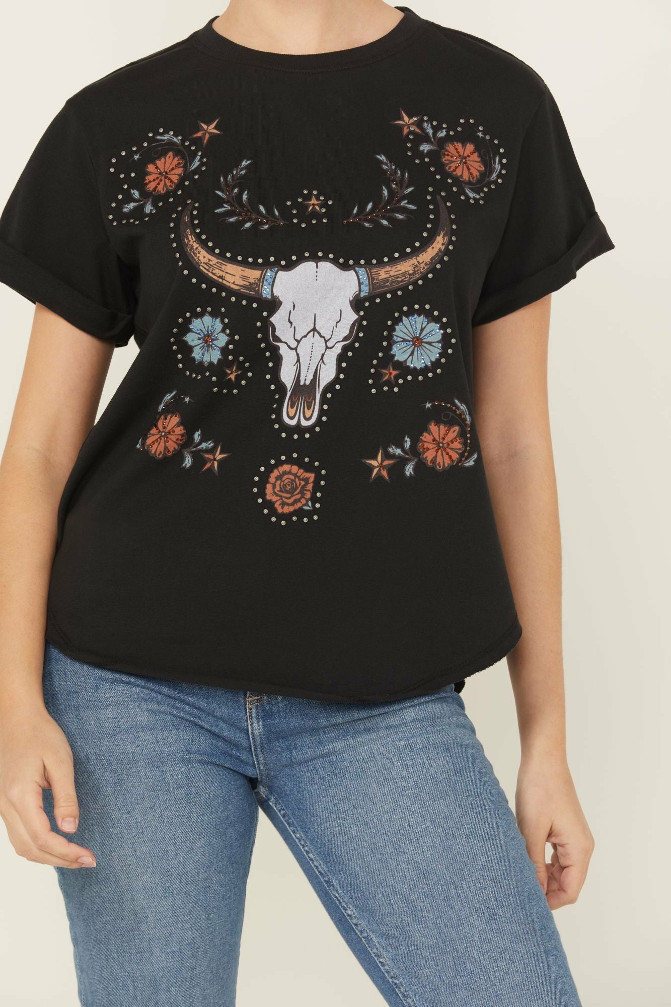 Idyllwind Women | Studded Bull Skull Short Sleeve Graphic Tee