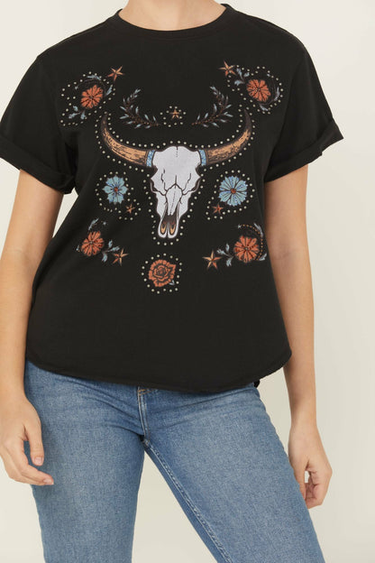 Idyllwind Women | Studded Bull Skull Short Sleeve Graphic Tee