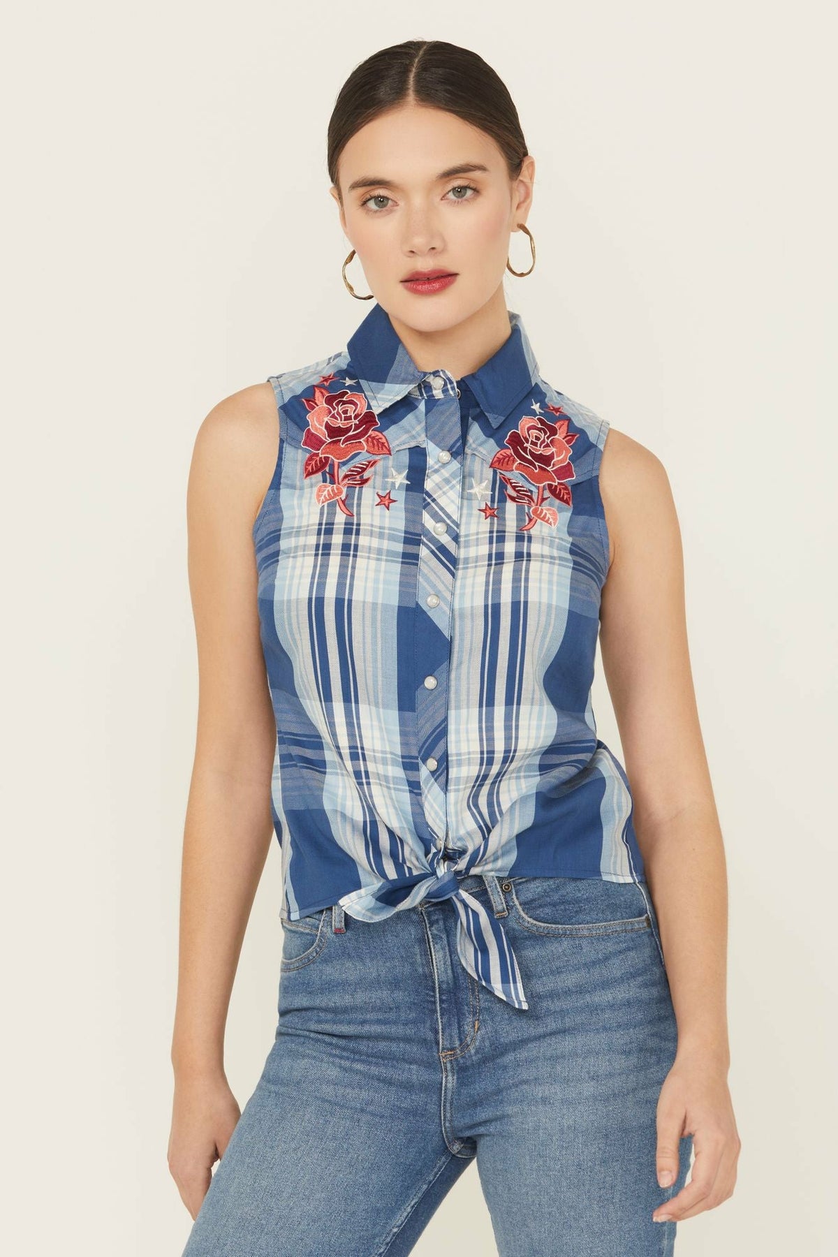 Idyllwind Women | Plaid Print Embroidered Front Sleeveless Snap Western Shirt