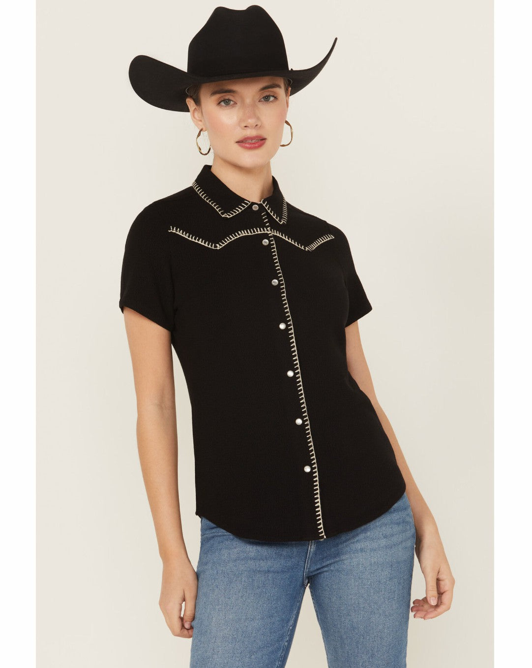 Idyllwind Women | Black Featherlight Short Sleeve Snap Stretch Shirt