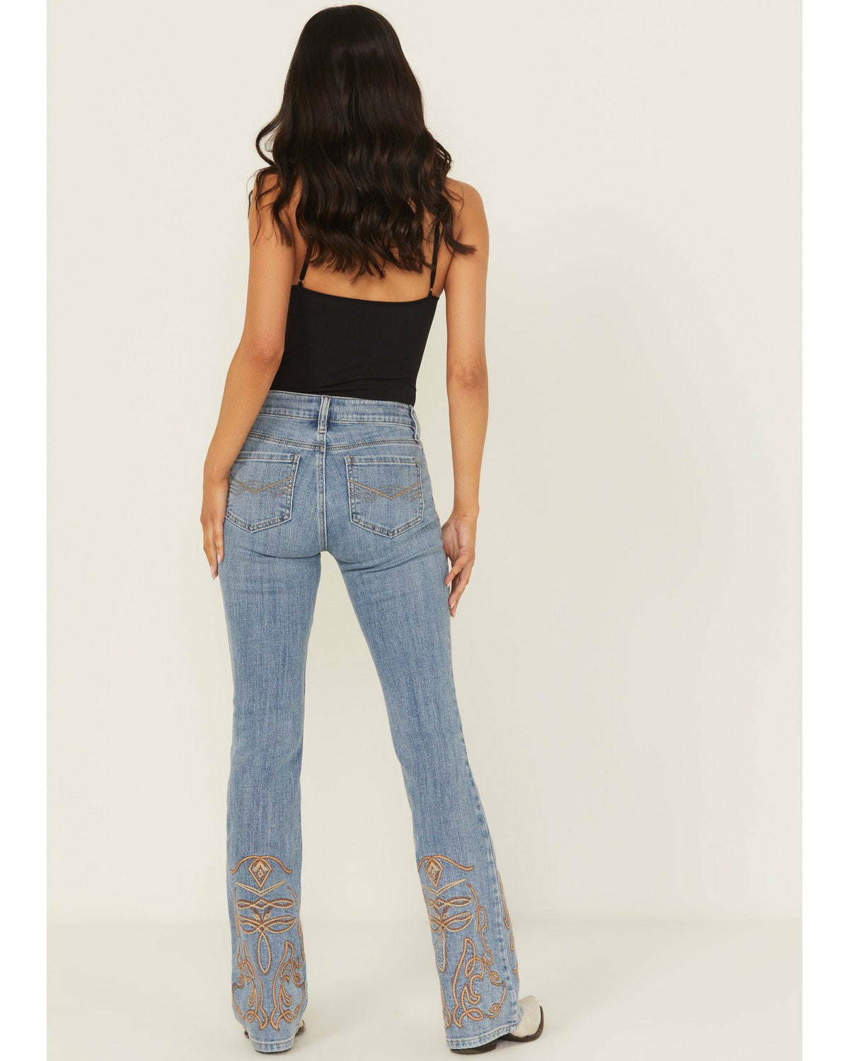 Idyllwind Women | Hawkins Light Wash Rebel Mid Rise Boot Stitch Bootcut Super Stretch Denim Jeans