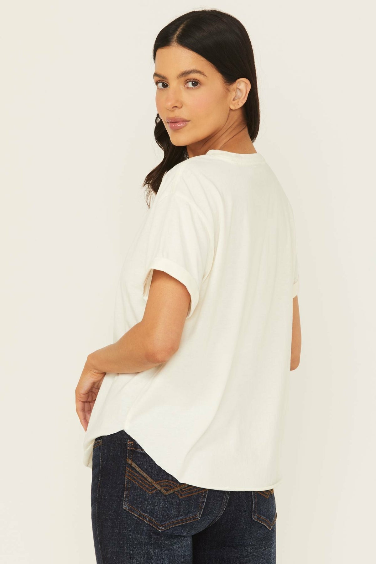 Idyllwind Women | Nashvegas Short Sleeve Relaxed Graphic Tee