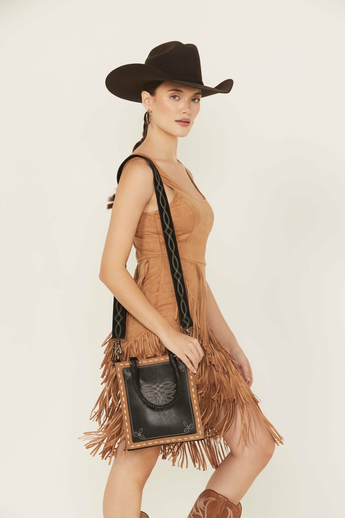 Idyllwind Women | Elaine Boot Stitch Crossbody Bag