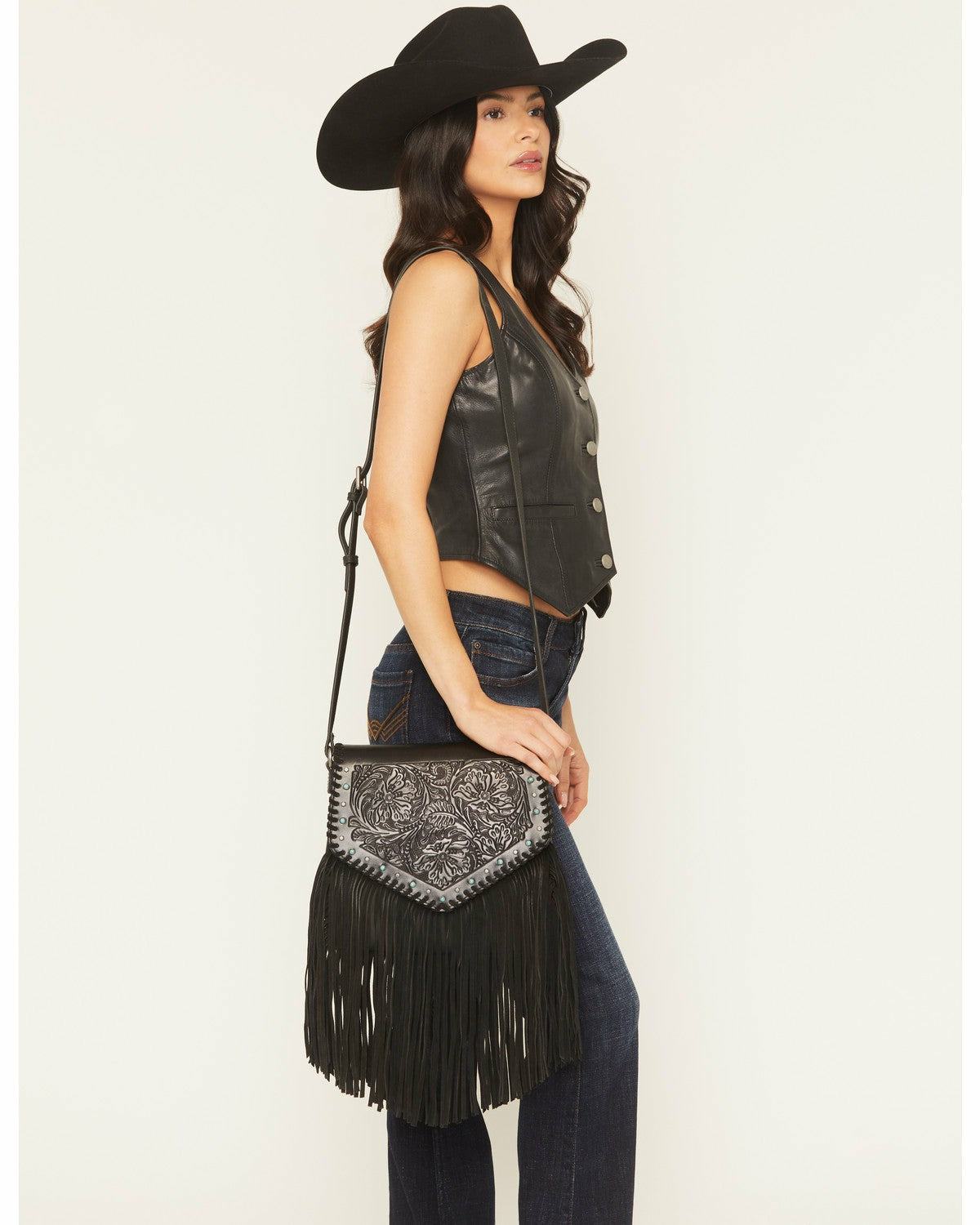 Idyllwind Women | Granada Tooled Fringe Crossbody Bag