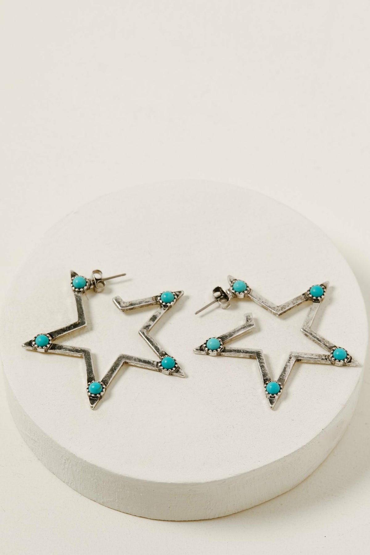 Idyllwind Women | Wish Upon A Star Earrings