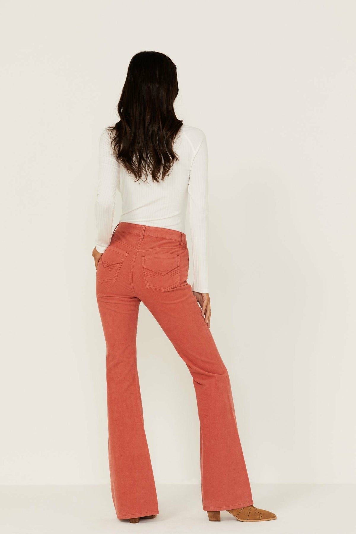 Idyllwind Women | High Risin' Hot Sauce Stretch Signature Back Pockets Flare Corduroy Jeans