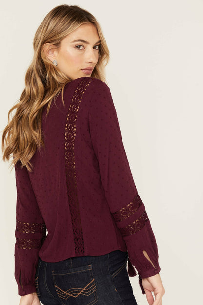 Idyllwind Women | Romance Floral Embroidered Swiss Dot Blouse