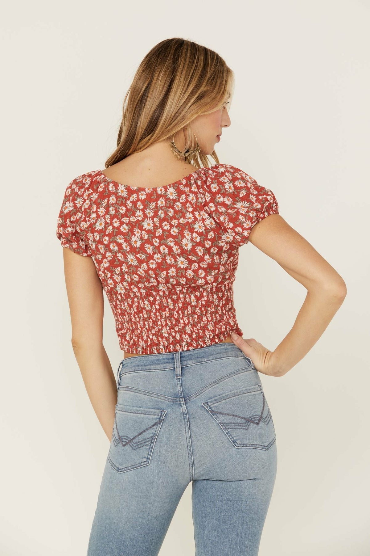 Idyllwind Women | Bay Cove Brick Red Floral Crop Peasant Top