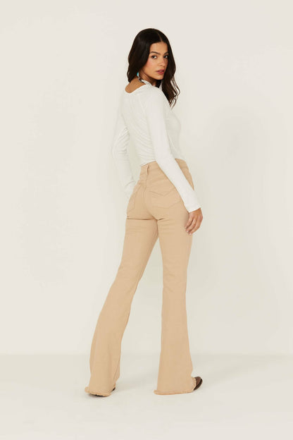 Idyllwind Women | High Risin' Irish Cream Wash Stretch Front Patch Pocket Flare Jeans