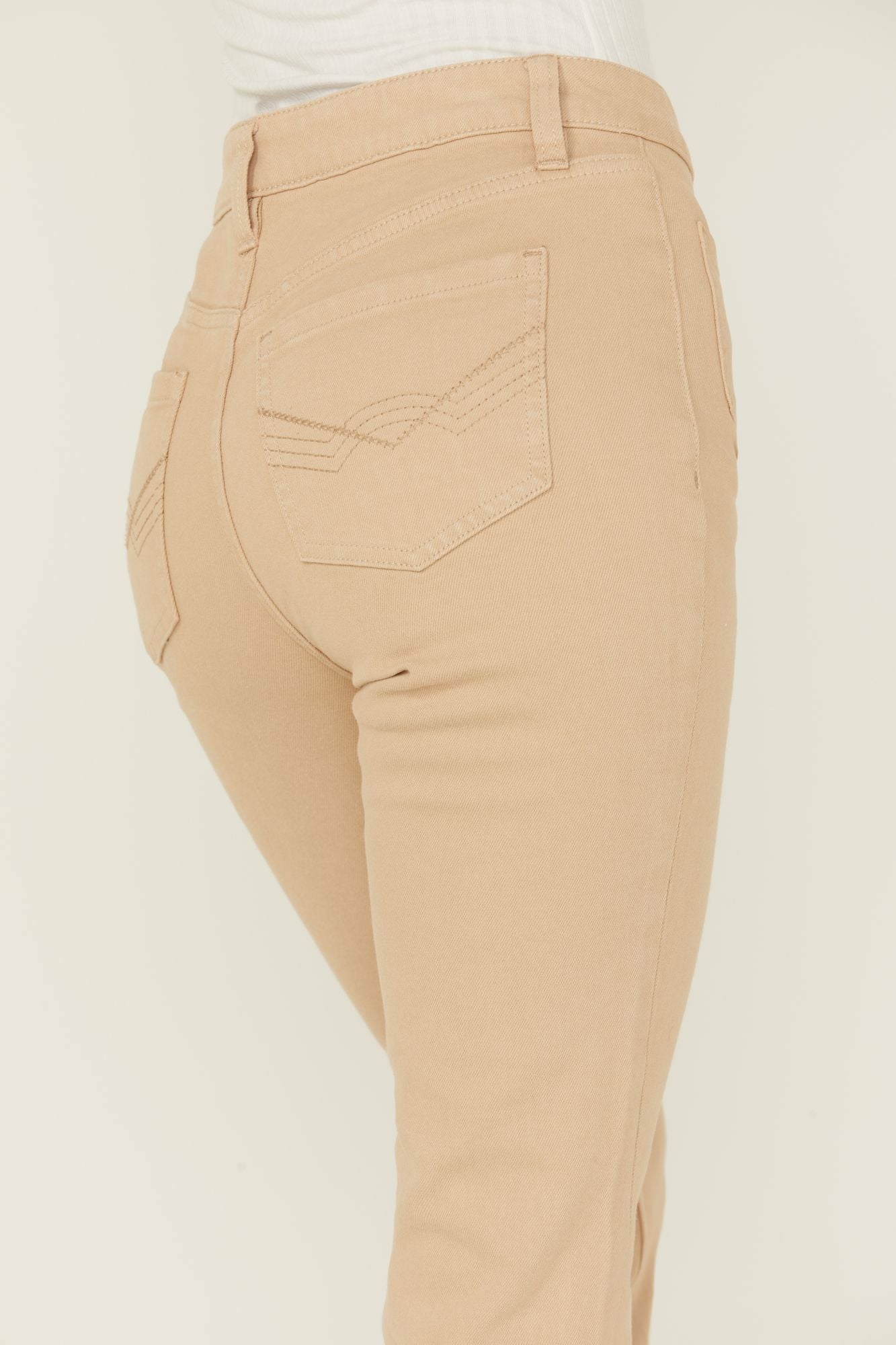Idyllwind Women | High Risin' Irish Cream Wash Stretch Front Patch Pocket Flare Jeans