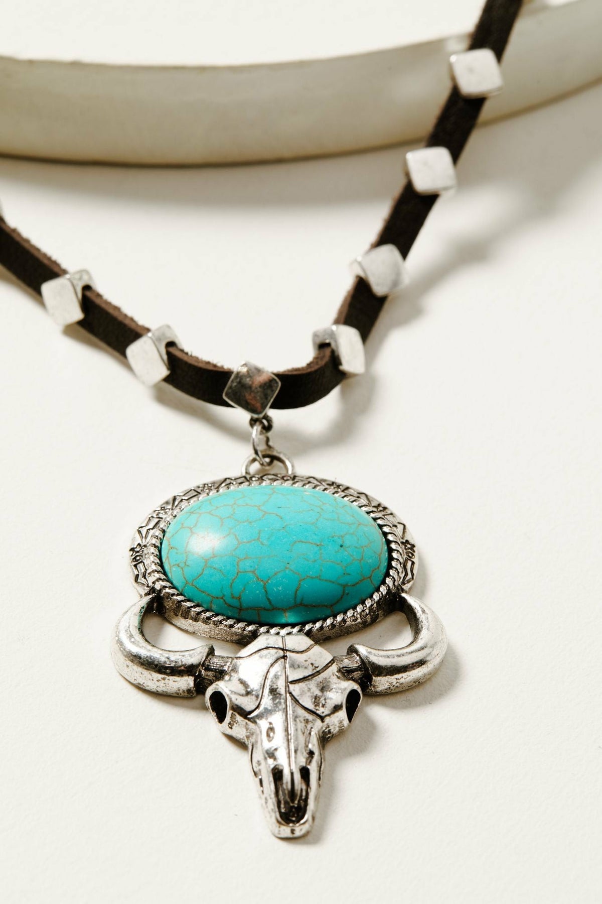 Idyllwind Women | Lavergne Turquoise Stone Bull Head Necklace