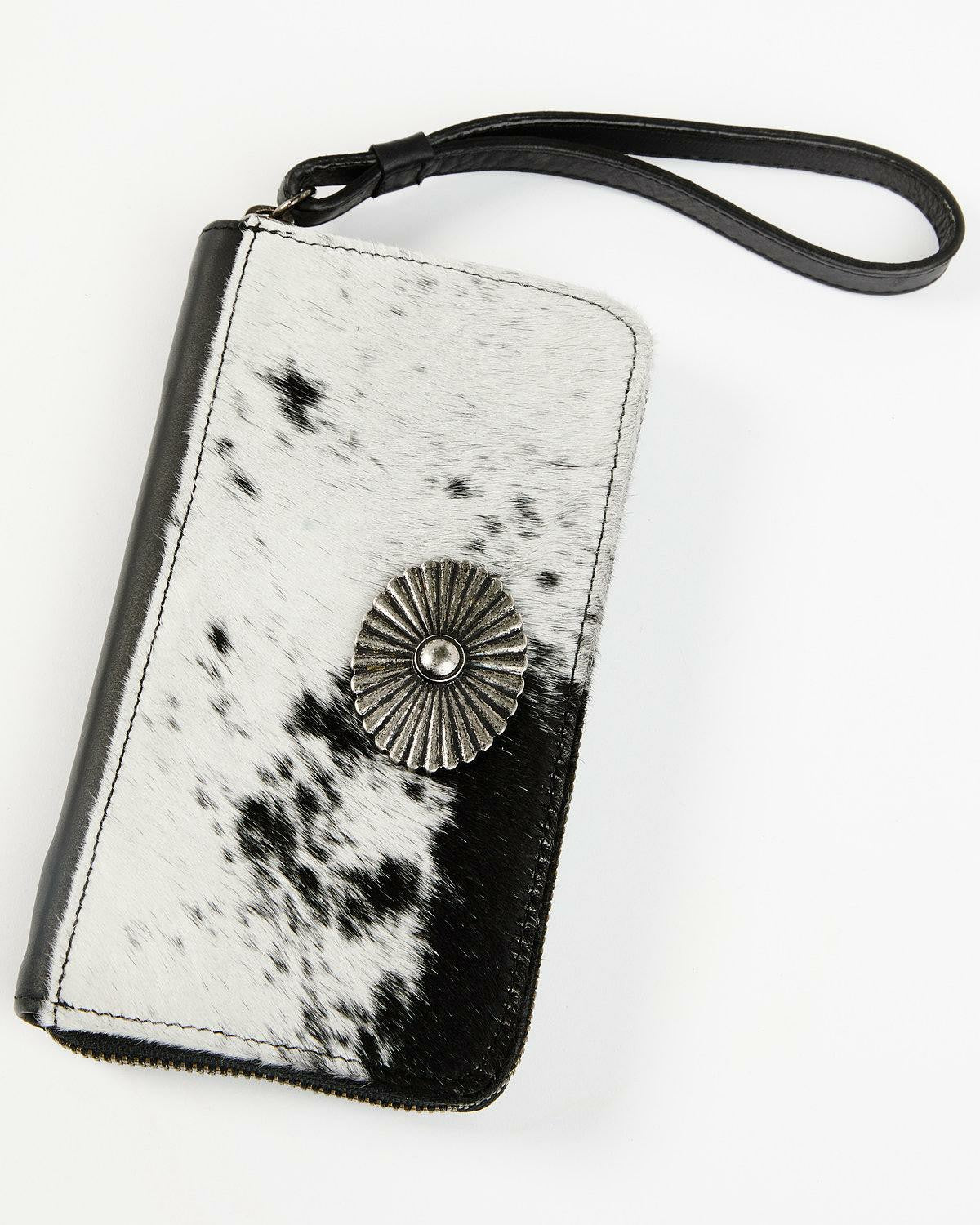 Idyllwind Women | Black Laredo Hair-on Cowhide Wristlet Wallet