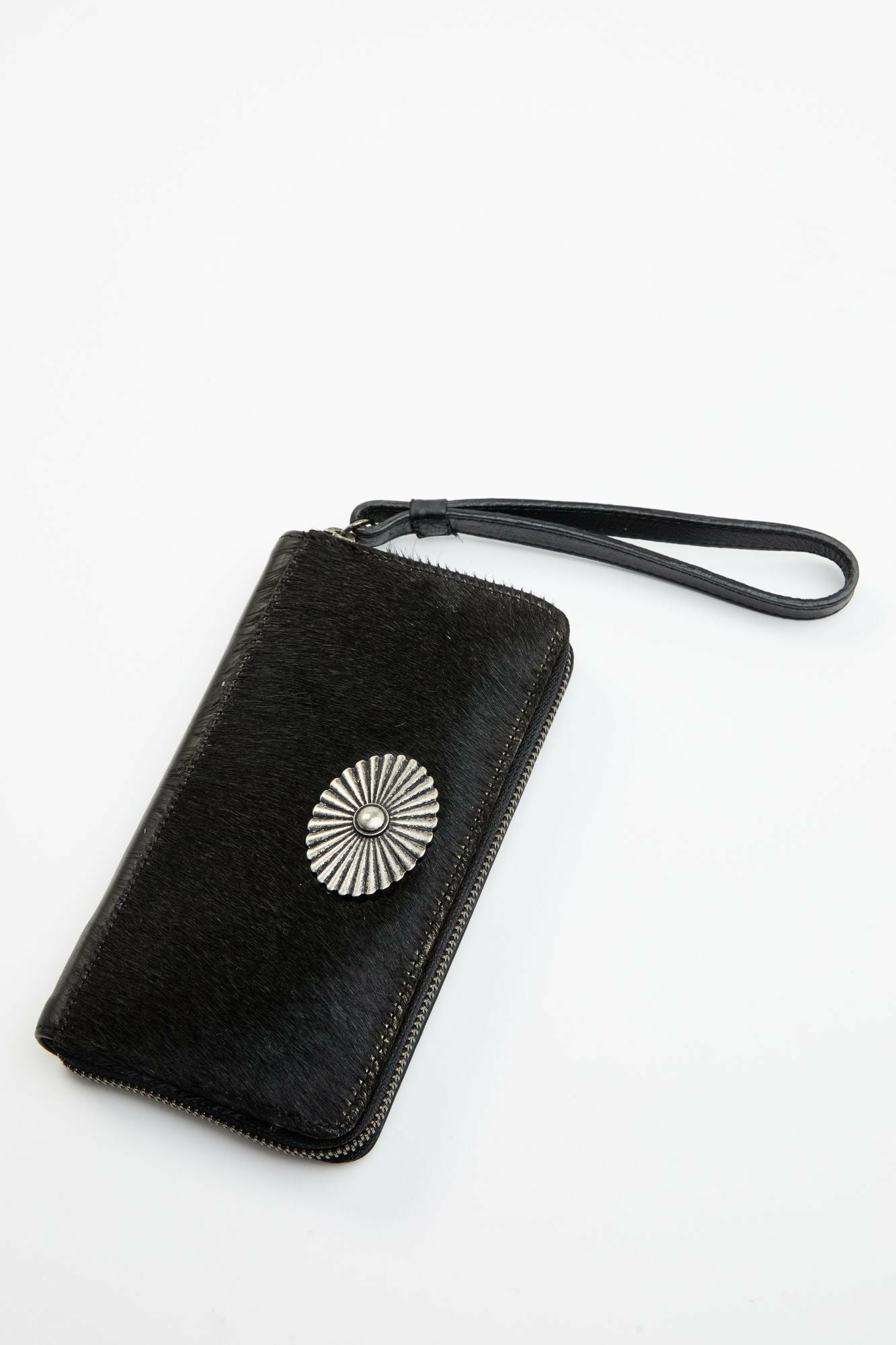 Idyllwind Women | Black Laredo Hair-on Cowhide Wristlet Wallet