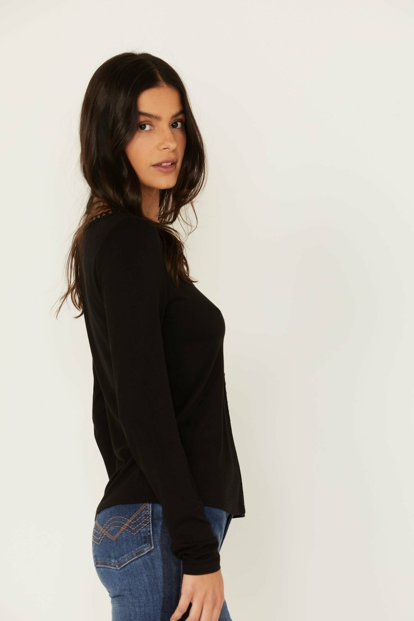 Idyllwind Women | Quitman Studded Henley Top