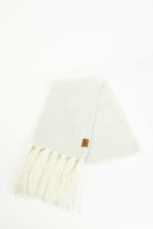 Idyllwind Women | Clairmont White Scarf