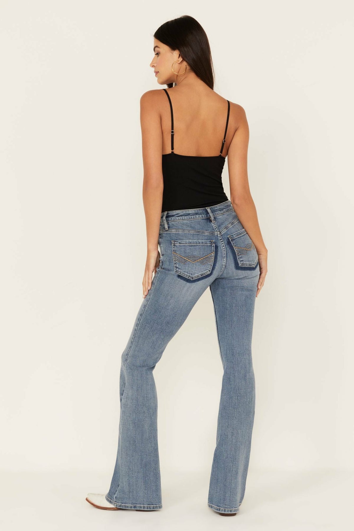 Idyllwind Women | Amalie Light Wash Rebel Mid Rise Bootcut Jeans
