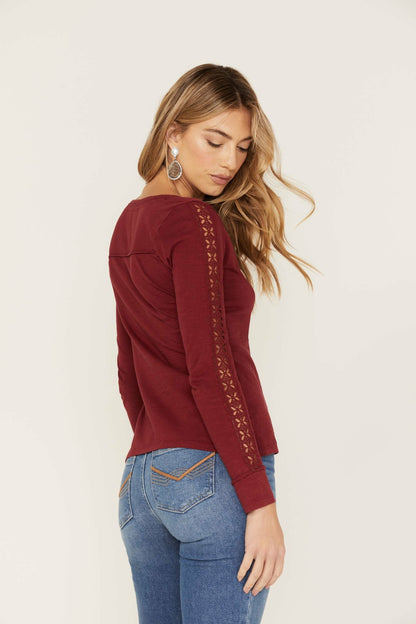 Idyllwind Women | Trustie Henley Top