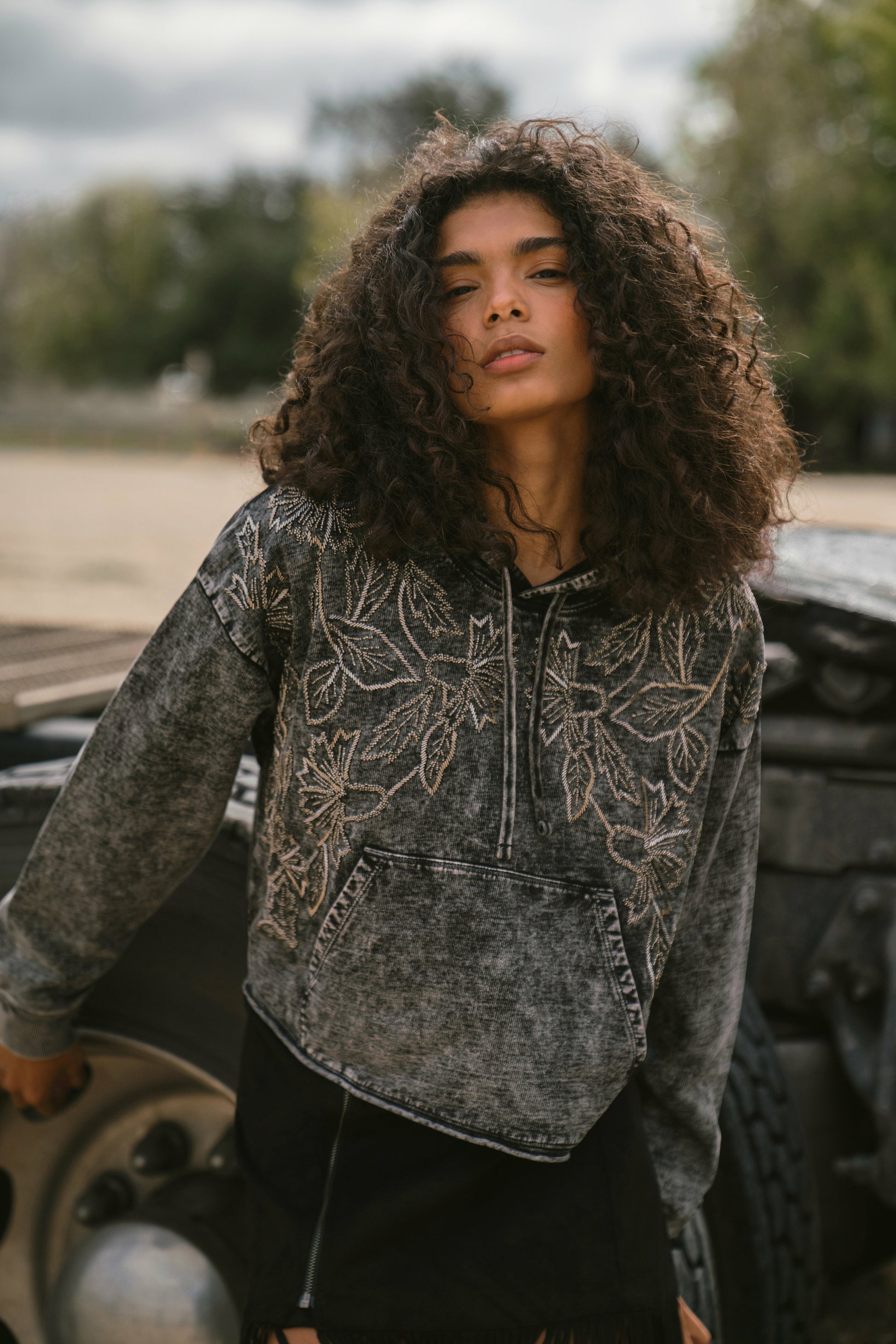 Idyllwind Women | Jensen Embroidered Hooded Sweatshirt