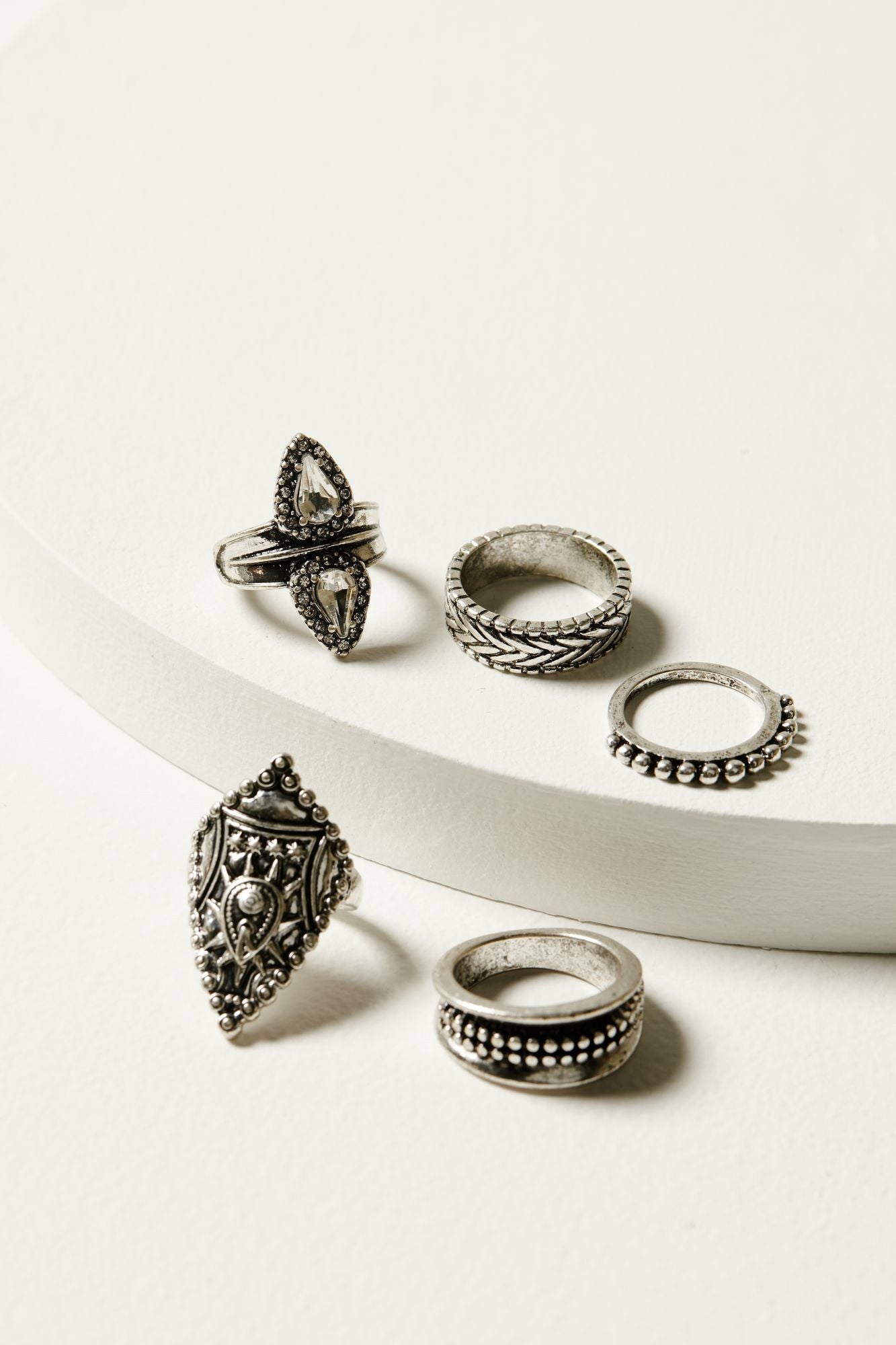 Idyllwind Women | Fairmont 5-Piece Silver Ring Set