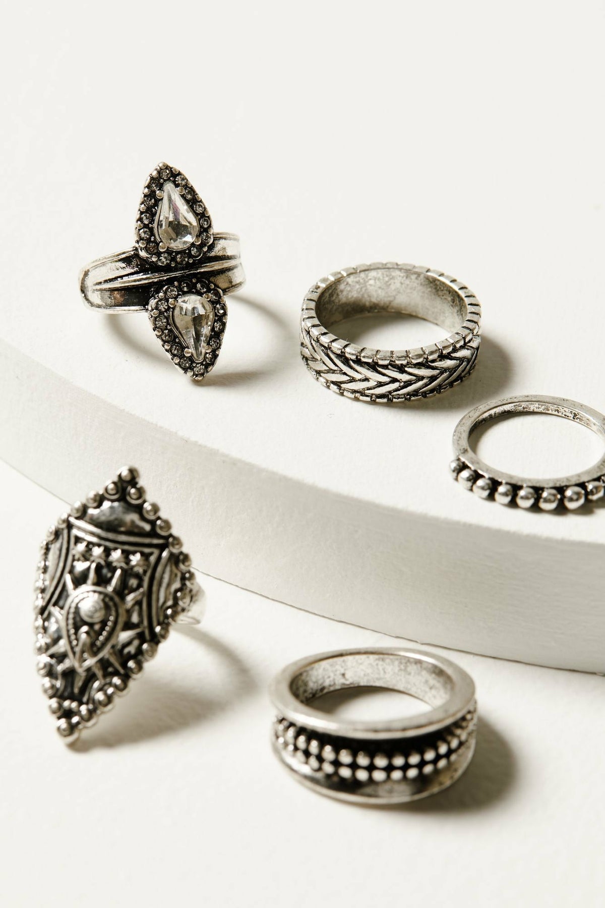 Idyllwind Women | Fairmont 5-Piece Silver Ring Set