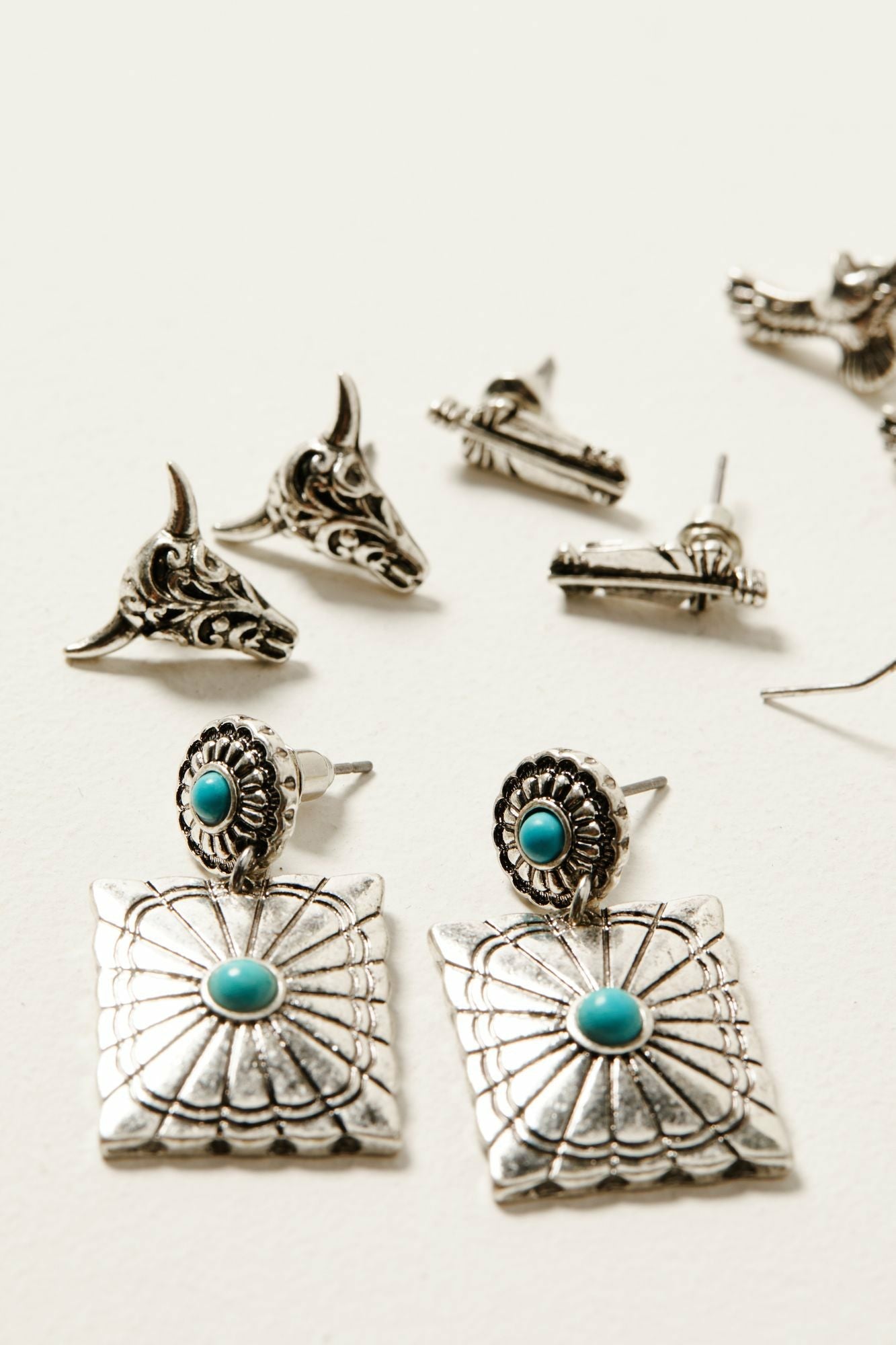 Idyllwind Women | Avondale Earring Set - 5 Piece