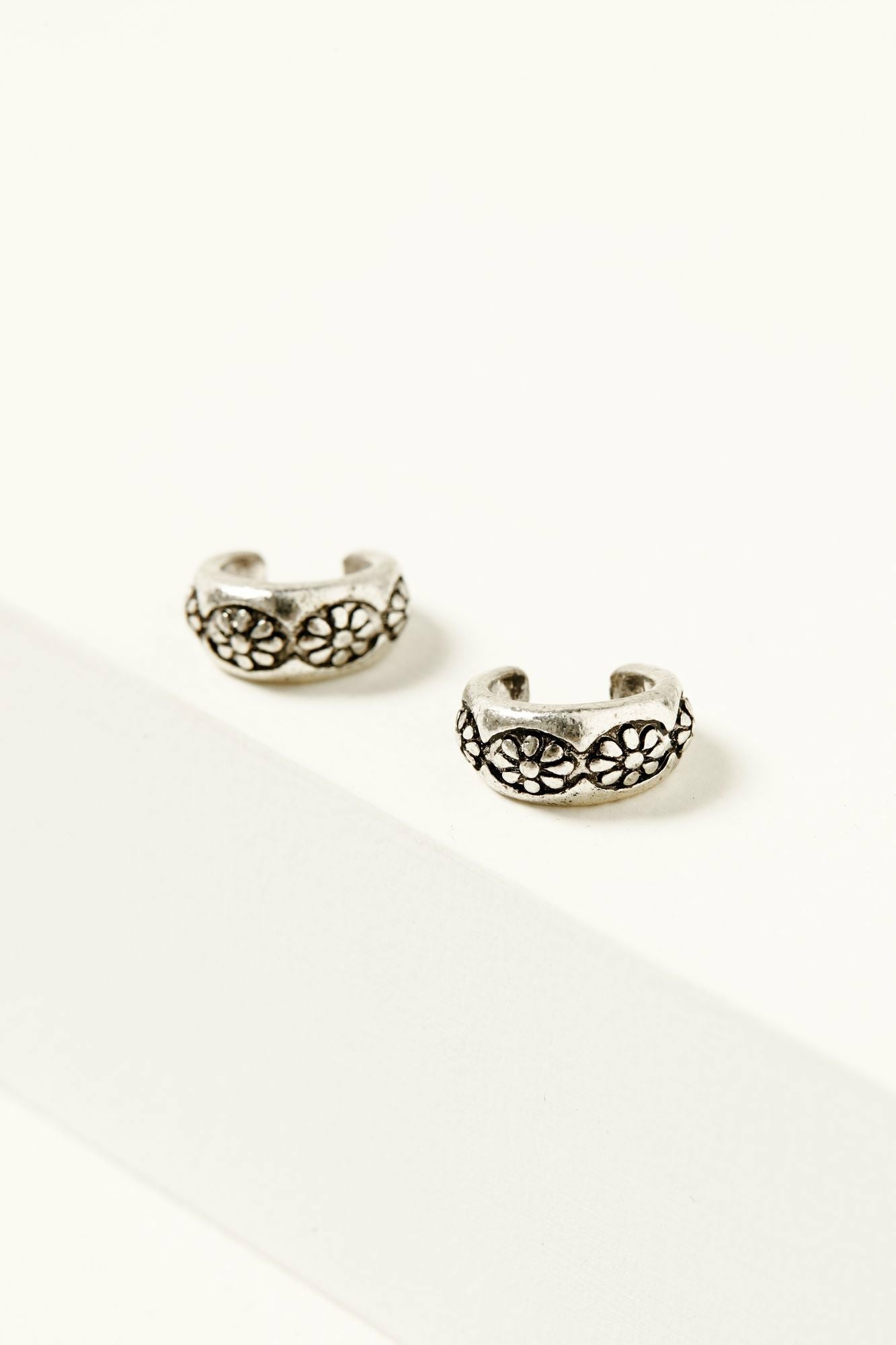 Idyllwind Women | Dorella Earring Set