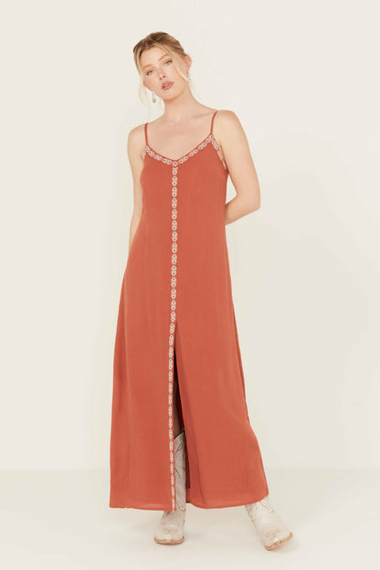 Idyllwind Women | Myrtle Embroidered Trim Maxi Dress