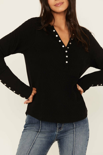 Idyllwind Women | Pearl Knit Henley Shirt