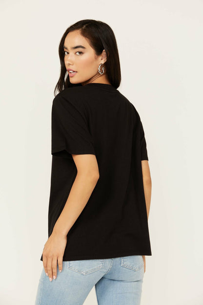 Idyllwind Women | Helen Country Music and Beer Short Sleeve Graphic Tee
