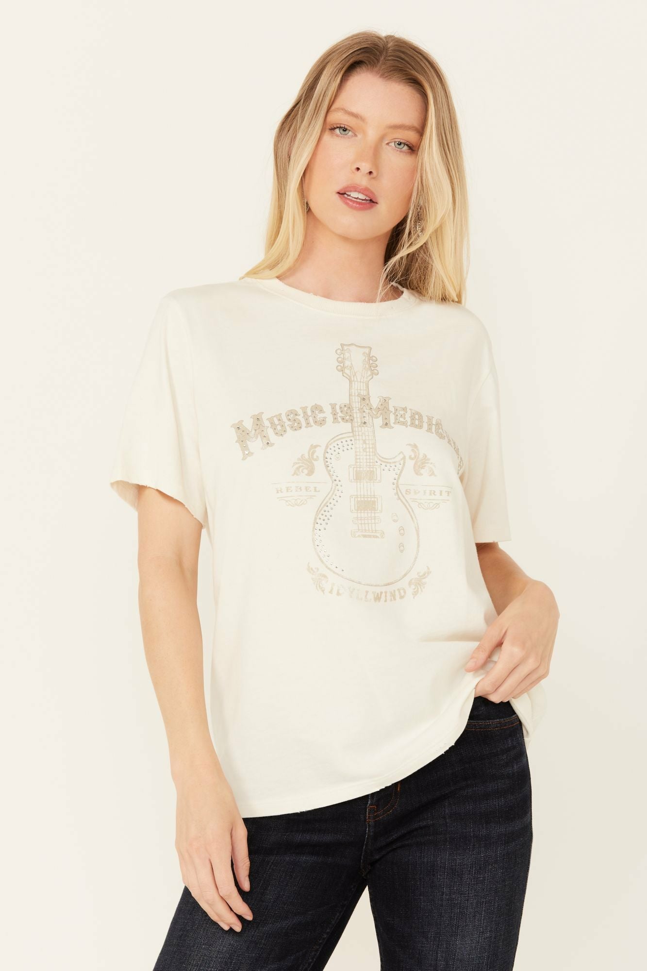 Idyllwind Women | Rollingwood Guitar Graphic Short Sleeve Tee