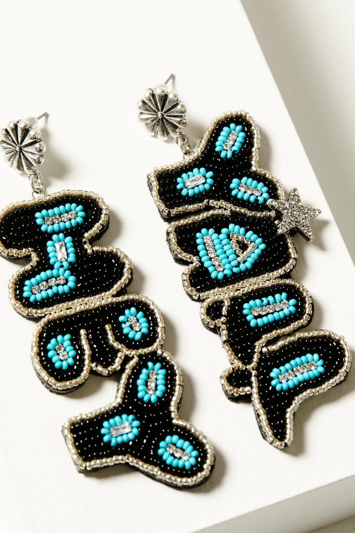 Idyllwind Women | Hey Y'all Turquoise Beaded Earrings