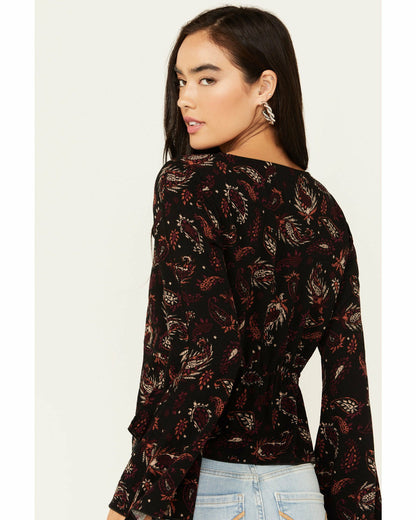 Idyllwind Women | Tara Tie Front Bell Sleeve Blouse
