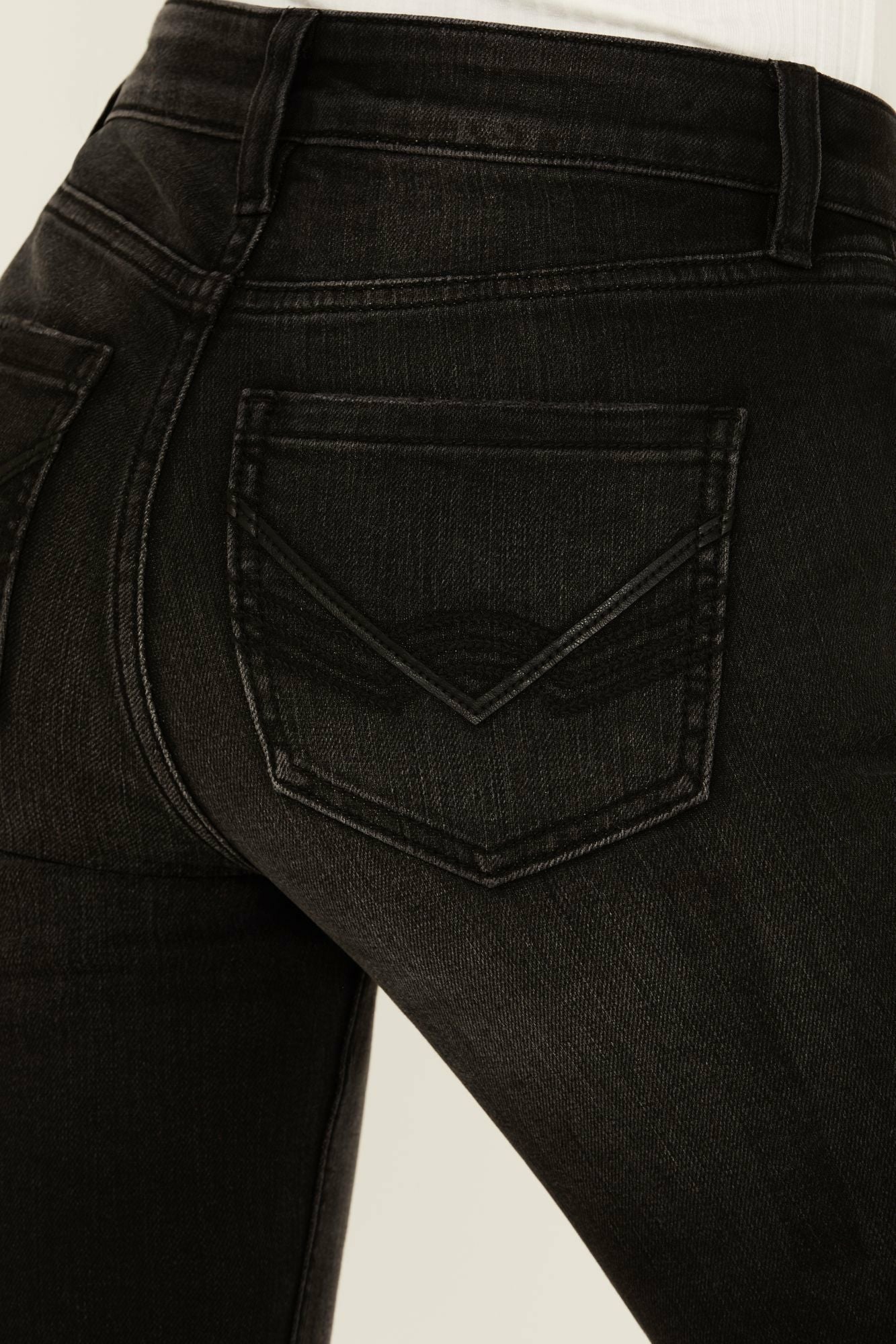 Idyllwind Women | Shadow Lane Mid Rise Debbie Stretch Bootcut Jeans