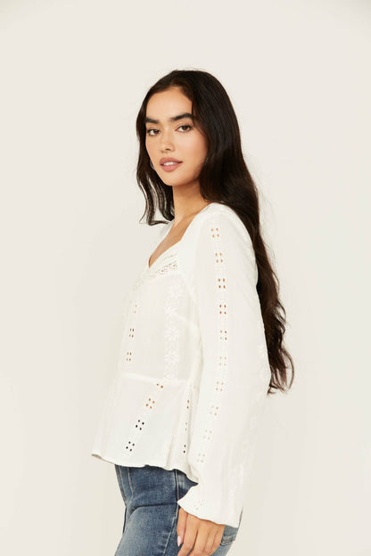 Idyllwind Women | Teel Eyelet Keyhole Blouse