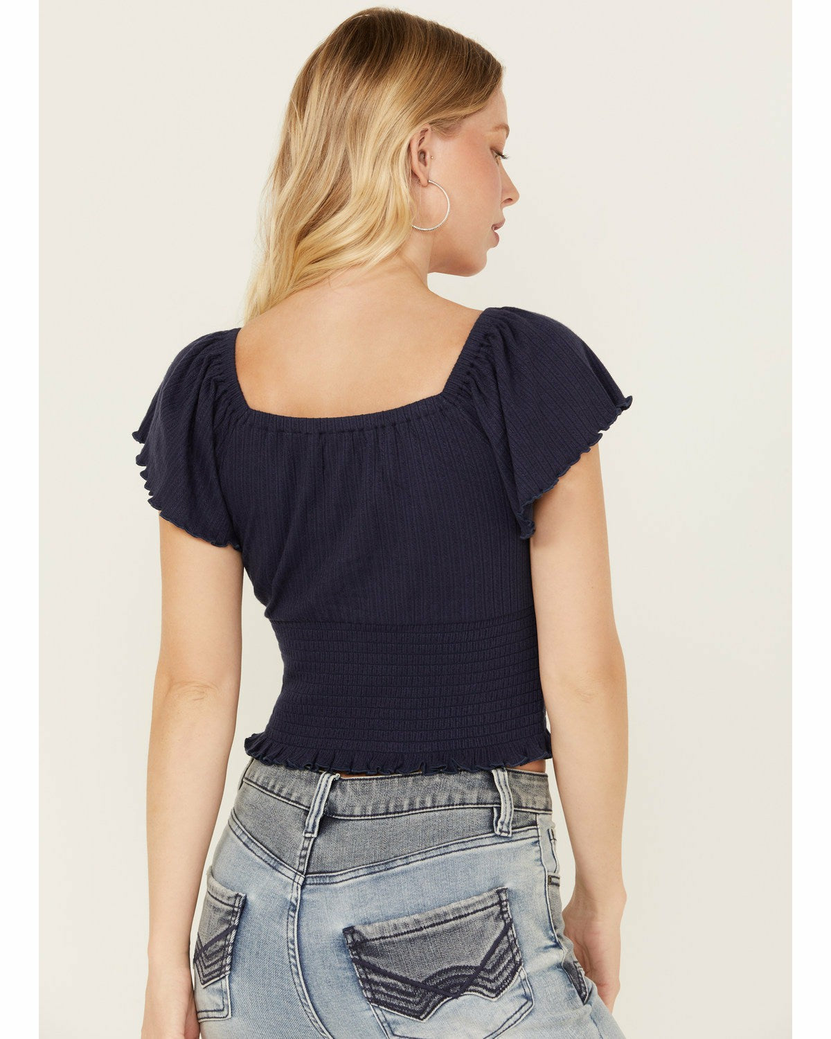 Idyllwind Women | Pointe Flutter Sleeve Smocked Top