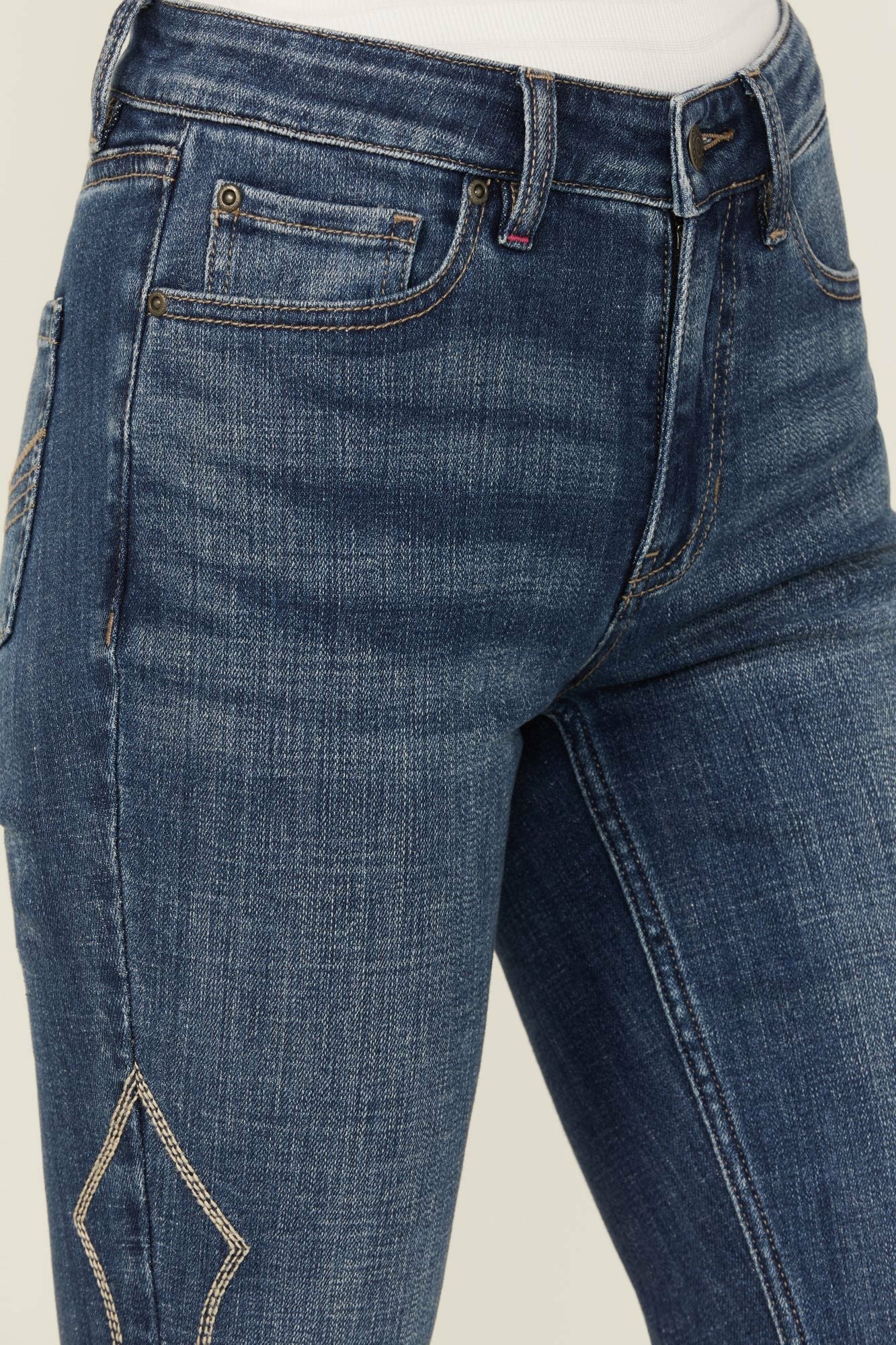 Idyllwind Women | Dark Wash Rebel Western Embroidered Mid Rise Stretch Denim Jeans