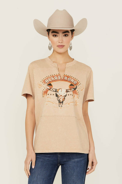Idyllwind Women | Max Headstrong Short Sleeve Graphic Tee
