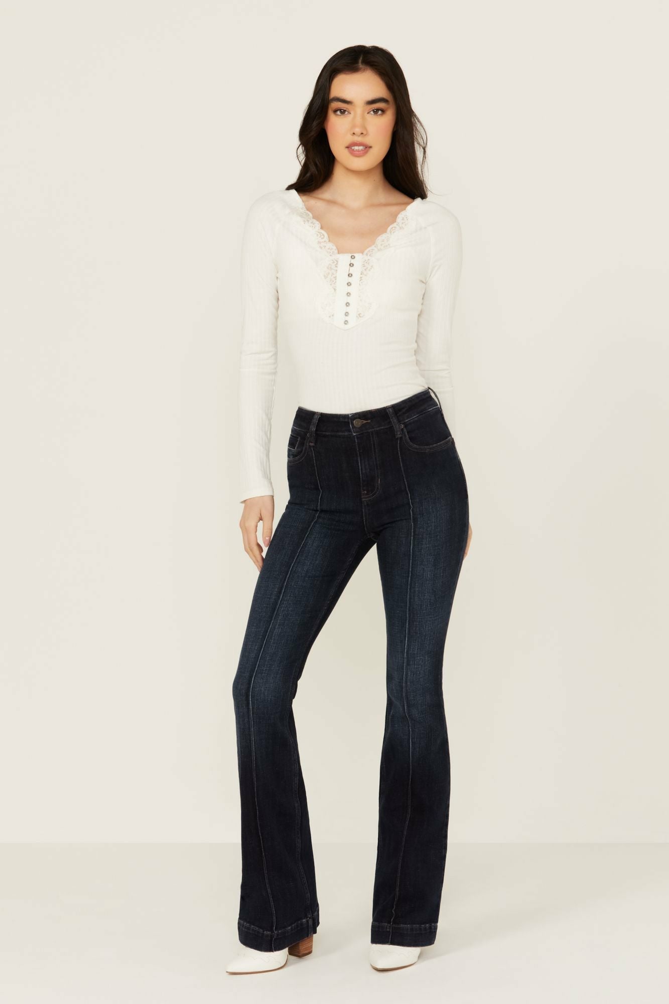 Idyllwind Women | Regent Dark Wash Gypsy High Rise Seamed Bootcut Comfort Stretch Denim Jeans
