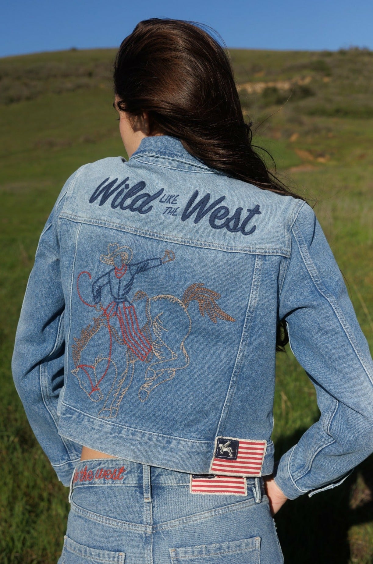 Idyllwind Women | Western Cowboy Embroidered Rigid Medium Wash Trucker Jacket
